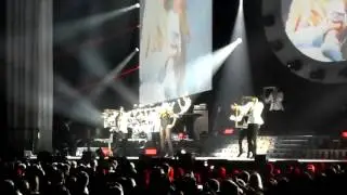 Mariah Carey-Touch My Body +A mix of Songs@The Hydro,Glasgow(15/03/16)