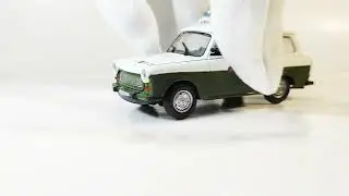 Масштабная модель автомобиля Trabant P601 Kombi. Народная полиция ГДР (Volkspolizei)