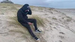 ONE BLOOD - alleen zijn