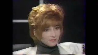 Mylène Farmer parle de la violence, des prêtres et du noir.
