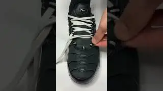 The Cleanest Way to Lace Your Air Max Plus #airmax #airmaxplus #shoelaces #shoelacetying #lacing
