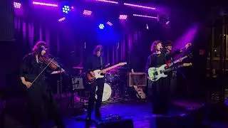 Lucy Kruger & the Lost Boys // A38 Haj&oacute;