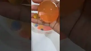 jumbo water beads /orbeez #waterbeads #orbeez #satisfying #shorts