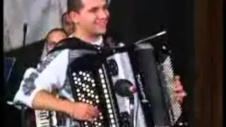 Dani Mije Krnjevca 2009, apsolutni pobjednik festivala Ognjen Savic Djul zulejha i Povodjansko kolo