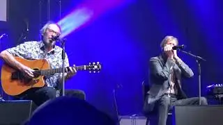 Dave Kelly acoustic slide guitar takes lead vocals on &ldquo;Crossroad Blues&rdquo; accompanied by Paul