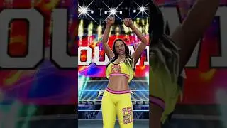 @WWE Naomi vs Becky lynch