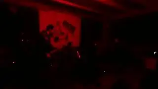 apotefrosi (&alpha;&pi;&omicron;&tau;έ&phi;&rho;&omega;&sigma;&eta;) live at antiviosi squat, 1/4/2022 vol.2