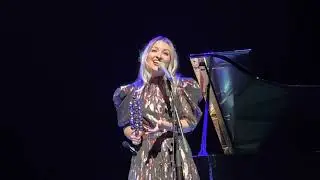 Kate Miller-Heidke & Keir Nuttall - Beard Downstairs For Christmas (live 15 Oct 2022)