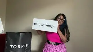 Wonder Woman x Unique Vintage Collab! ShinyCquin