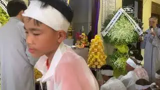 Lễ cầu siêu chung điện