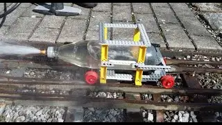 Die Raketenlok im Bahnpark A&szlig;ling