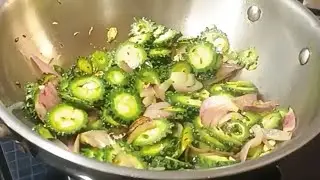 करेला आलू प्याज की सूखी सब्जी बनाएं बिल्कुल भी कड़वी नहीं बनेगी /Karela dry recipe