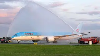 Neos Boeing 787-9 Dreamliner take off from Poznan