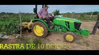 DEMOSTRACION TR JOHN DEERE 3036EN CON ASPERSORA DE 200L.