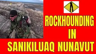 Rockhounding in Sanikiluaq Nunavut