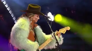 Miranda Lambert - I Believe In Miracles ft Chris Stapleton, Post Malone & Morgan Wallen | Lyrics