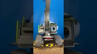 Wild Giant and Remote controlled Excavator 🚧🚜🔨 #builderc