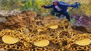 Full Videos  We Found A Real Treasure Gold Jewelry ❗️  Treasure Hunt With a Metal Detector  1