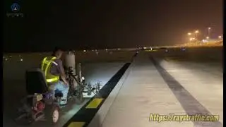 Graco 300MMA Internal Mix 1:1 Cold Plastic Road Marking Machine for Airport-Zhenjiang Rays Traffic