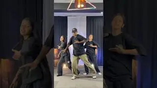 Dhichkyaaon Doom Doom😎😅😅| dna dance lab | dance video | #dance #youtubeshorts #viral #dnadancelab