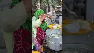 Momos with Soup in Nepal 😍 Have u tried it Before  #streetfood #ashortaday