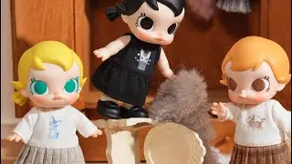 Pop Mart Baby Molly Winter Fit Check Series
