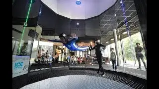 Indoor Skydiving chez Ice Mountain Adventure Park
