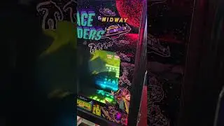 Space Invaders Deluxe Red Cab in the BidderBros.com Online Arcade Auction Ending 12/4/23