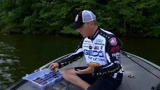 Major League Lesson: Andy Montgomery on Trimming Jig Skirts