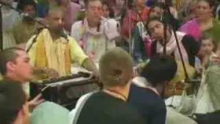 Madhava #2 - 24 Hour Hare Krishna Kirtan Festival 08