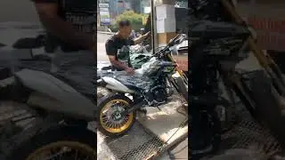 new KLX 230 SE dan KLX 230 SM SE