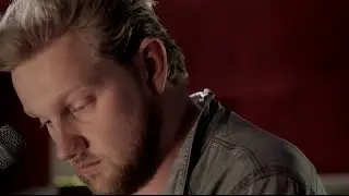 Alexander Wolfe - She Saw a Rabbit [Live from Dean St Studios]