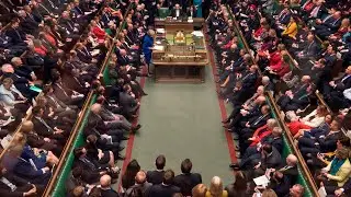 Tory rebels vote to prevent next PM's power to shut parliament to pursue no-deal Brexit