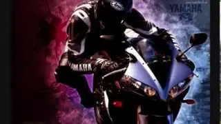 01. Mały - Motocykliści
