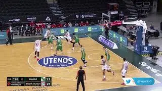 Grenade into flare pindown by Andrea Trinchieri, Bayern Munich
