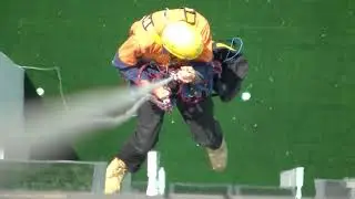 Meriton building  abseiling