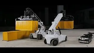 CSMI Part 1 Reach Stacker KFR 853 R5H  Unboxing custom box