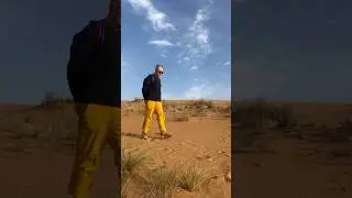 Маэстро оператор-постановщик Алексей Ганушкин шагает по пустыне ОАЭ 🇦🇪 #делаемшоу #выжитьвдубае