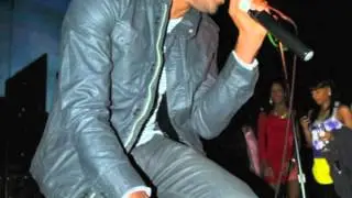 Konshens And Darrio - Gyal Sidung (Poolside Riddim) | Washroom Ent. 2012