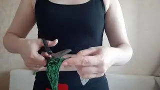 Техника тейпирования для уменьшение женских болей. Taping technique for reducing women's pain.
