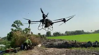Máy bay nông nghiệp phun thuốc cho lúa vụ đông xuân
