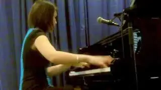 Stephanie Trick - Liza