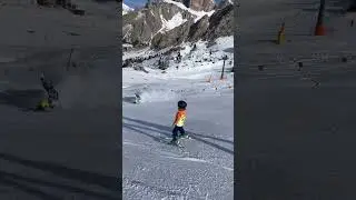 Ski hop
