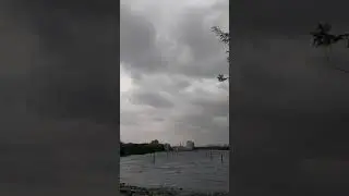 Karachi glowing #nature #cyclone #cyclonegulab