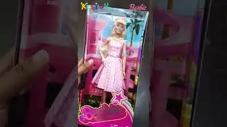 Disney Princess Aurora Sleeping Beauty Fashion Doll (Colour And Decorations May Vary)