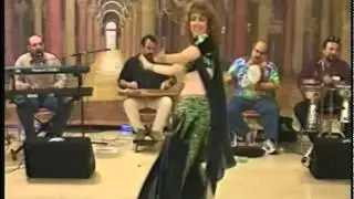 Taji belly dance Live Music Rakassah 2003