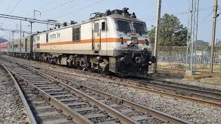 (12802) Odisha Ki Shan Anand Vihar Puri Purushottam Express Crossing Gaya West 