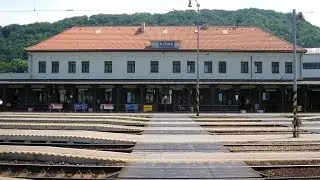 Vlaky v stanici KYSAK