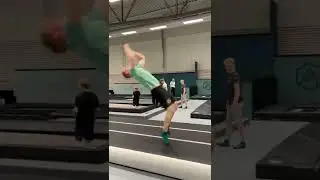 Guy does 12 consecutive back flips!