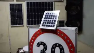 Solar Speed Sign Boards XSRSG-04 - Aakriti Solar